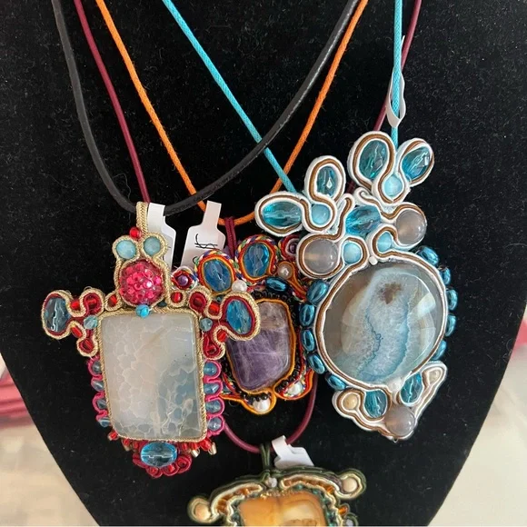 Blue Handmade Polish Stone necklace - Picture 3 of 6